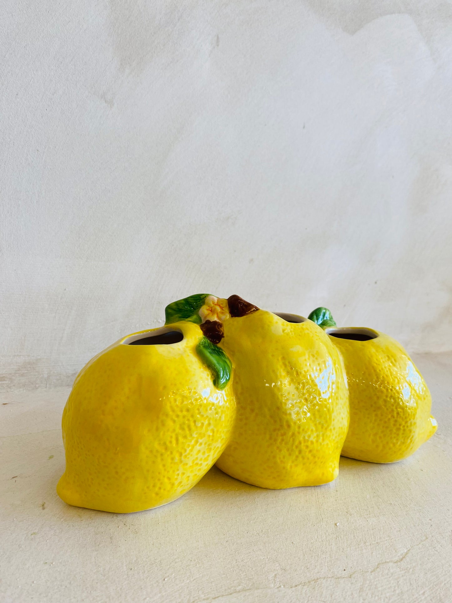 Jarrón 3 LIMONES