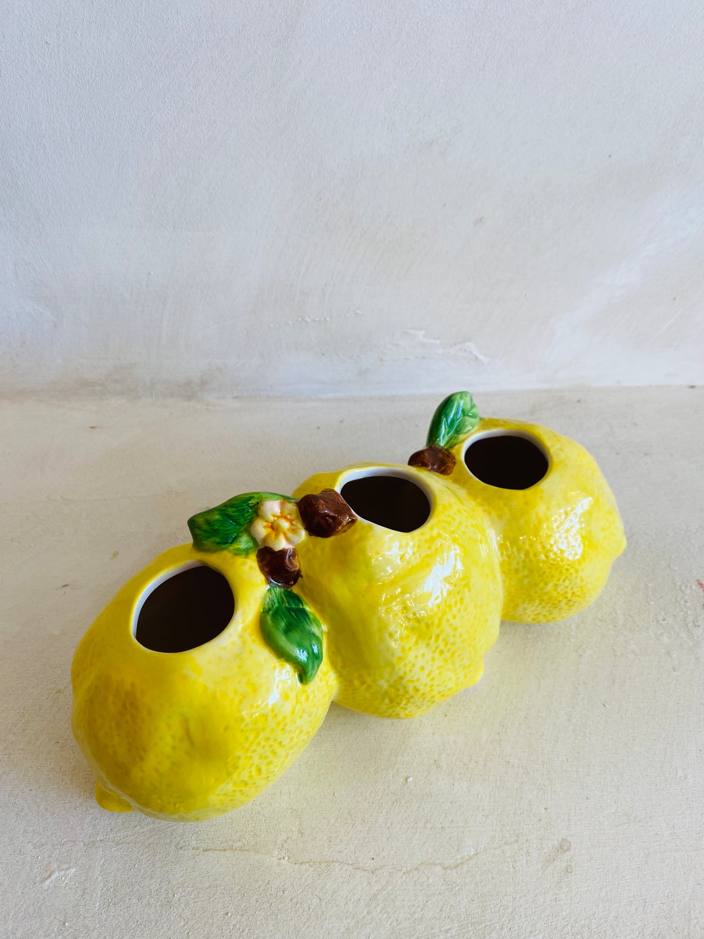 Jarrón 3 LIMONES